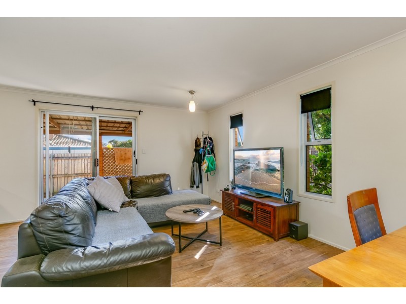 101 Dart Street, Redland Bay QLD 4165