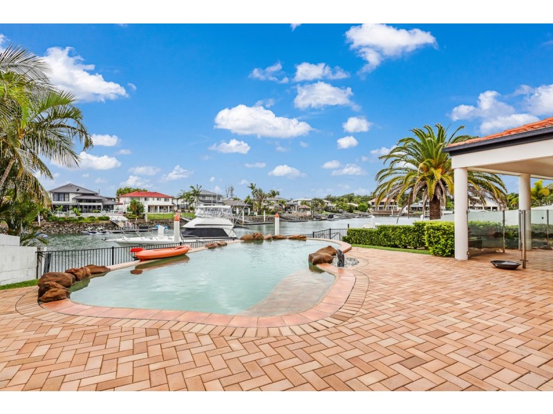 15 Caravel Court, Raby Bay QLD 4163