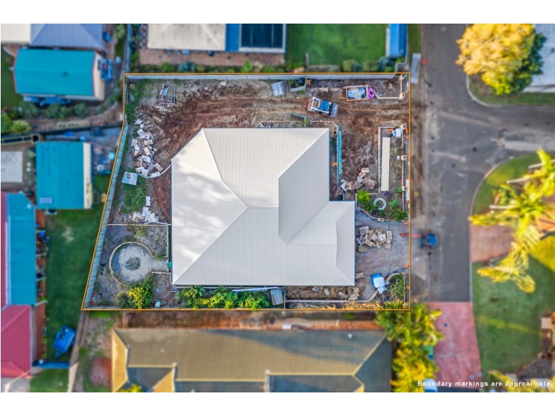 7 Pistachio Court, Birkdale QLD 4159