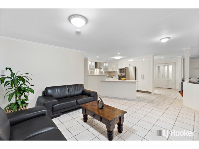 51 Gardenia Drive, Birkdale QLD 4159