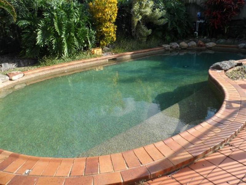 7-9 Valley Road, Wellington Point QLD 4160