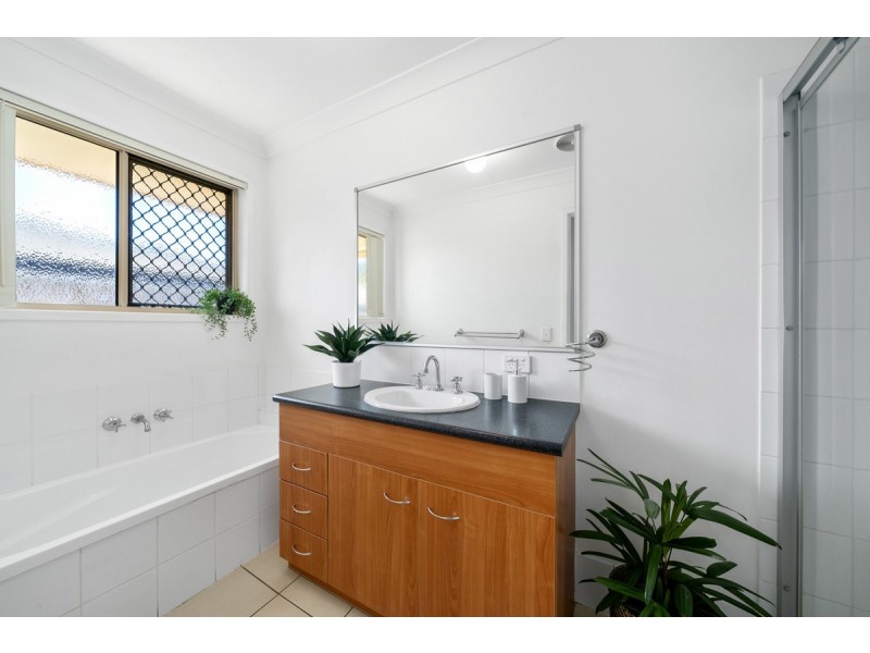 23 Yengo Street, Parkinson QLD 4115