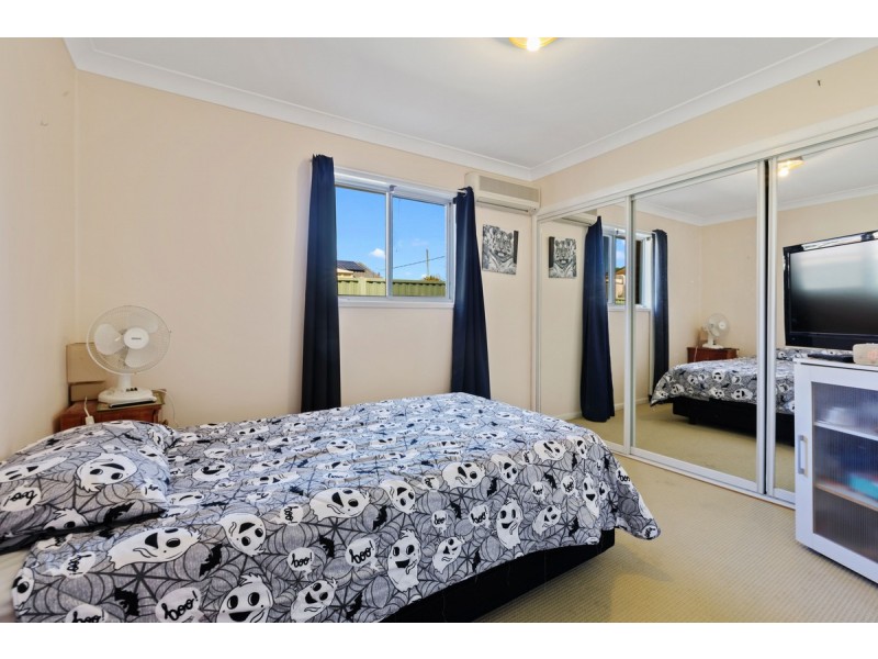 30 Dart Street, Redland Bay QLD 4165