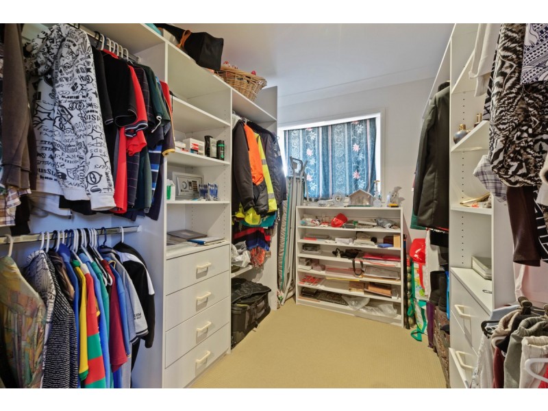 30 Dart Street, Redland Bay QLD 4165