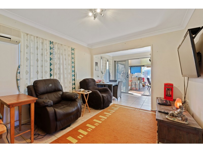 30 Dart Street, Redland Bay QLD 4165