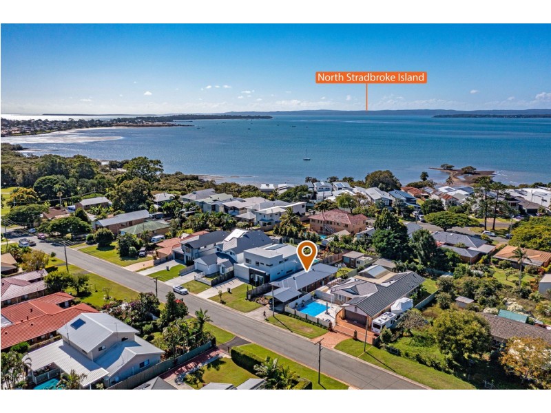 30 Dart Street, Redland Bay QLD 4165