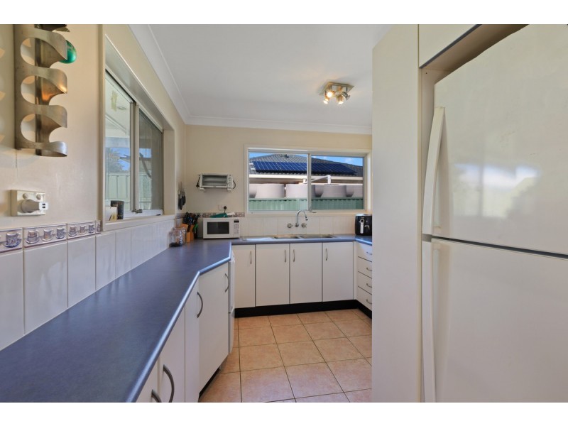 30 Dart Street, Redland Bay QLD 4165