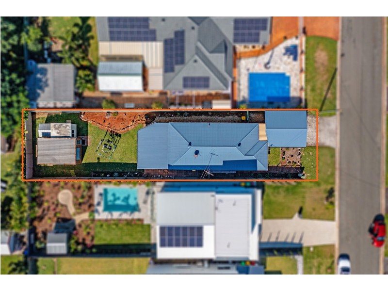 30 Dart Street, Redland Bay QLD 4165