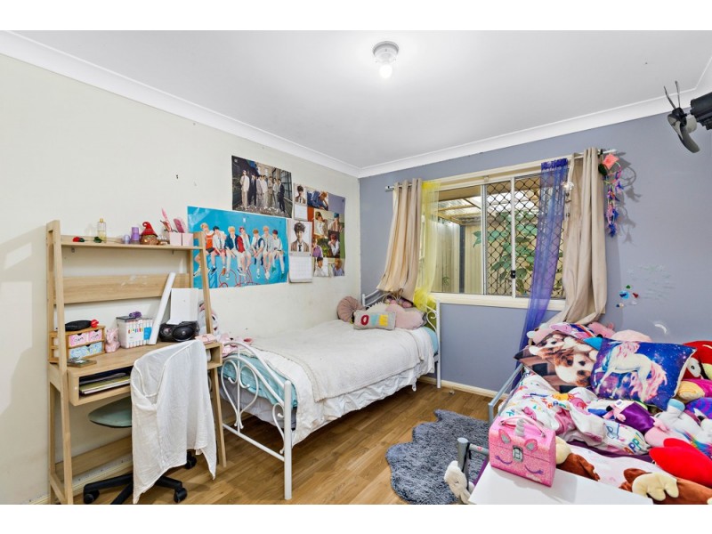 6 Bluefin Court, Redland Bay QLD 4165