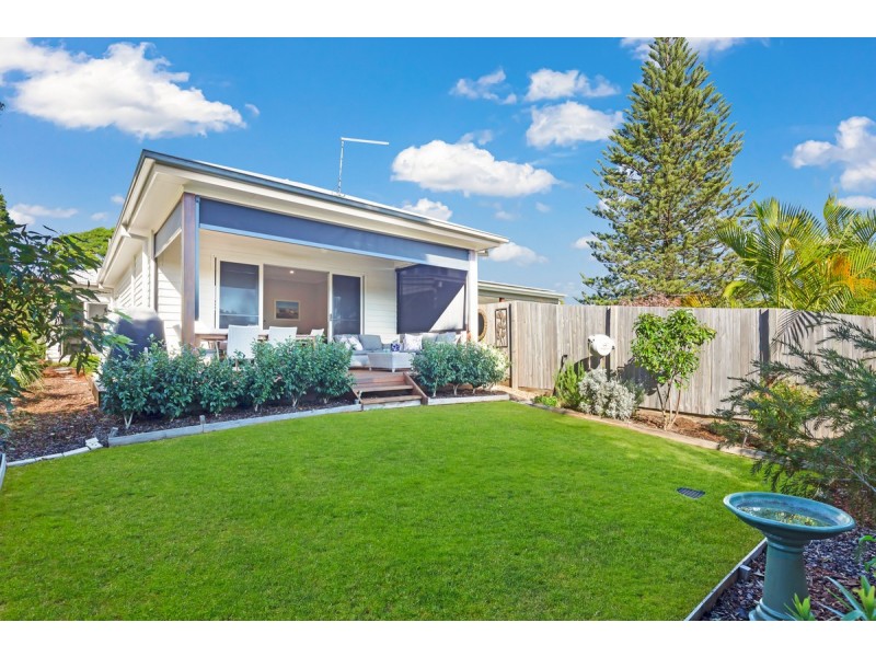 42 Russell Street, Cleveland QLD 4163