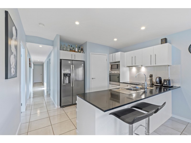 144 Preston Road, Manly West QLD 4179