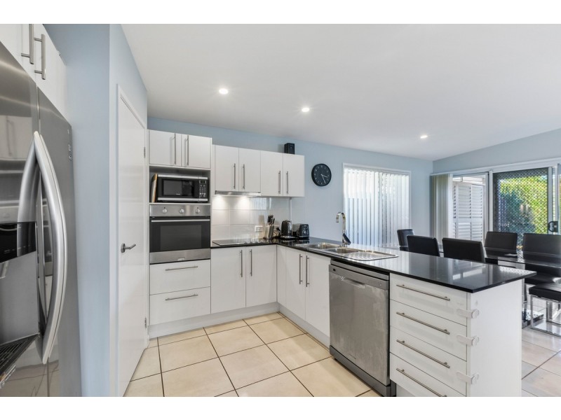 144 Preston Road, Manly West QLD 4179