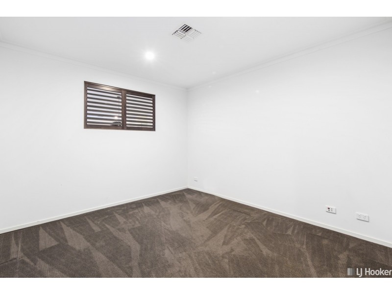 19 Maree Place, Redland Bay QLD 4165