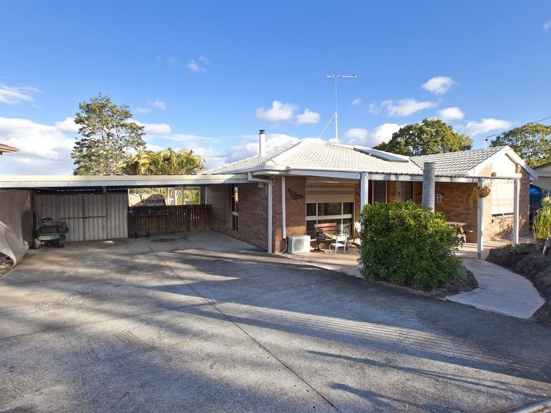 12 Lake View Drive, Thornlands QLD 4164