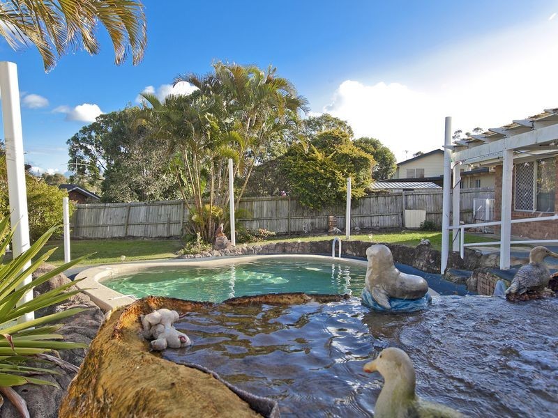 12 Lake View Drive, Thornlands QLD 4164