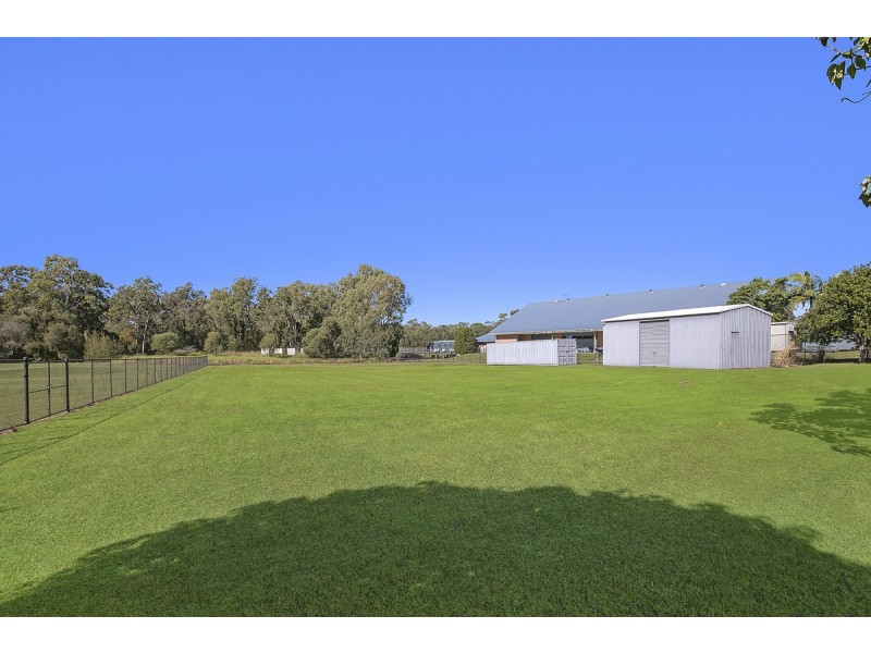 17 Beveridge Road, Thornlands QLD 4164