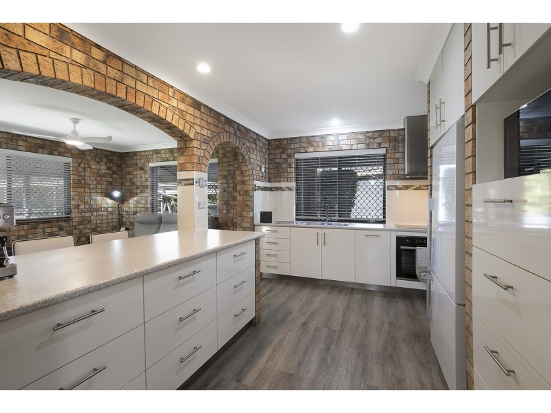 17 Beveridge Road, Thornlands QLD 4164
