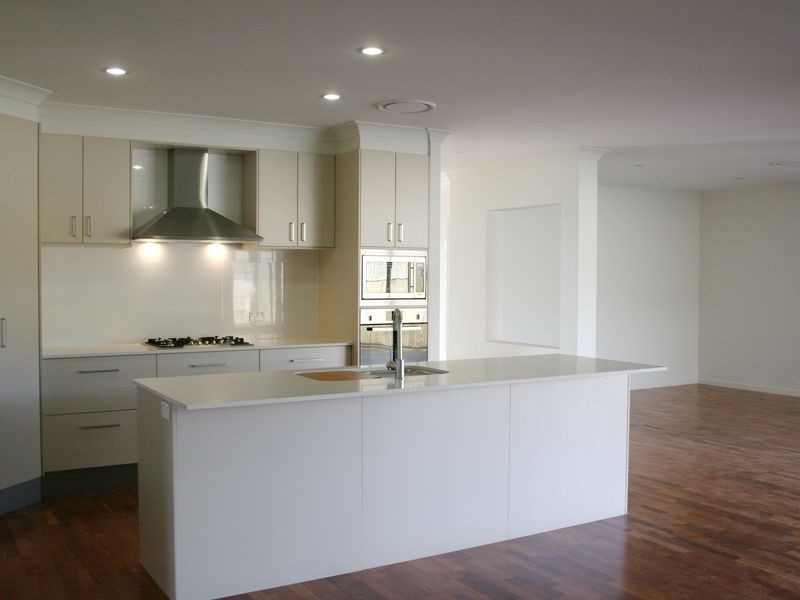 9 Pyrus Place, Redland Bay QLD 4165