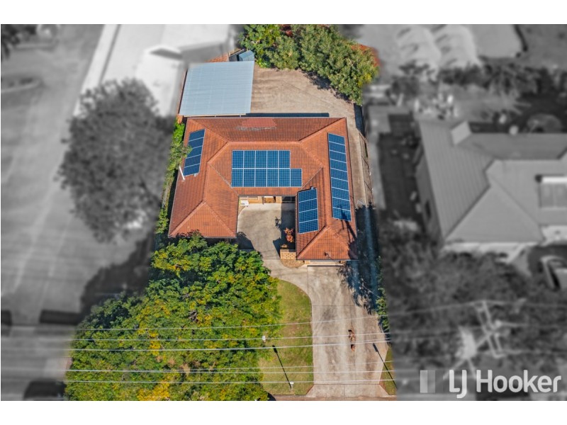 6 Marine Street, Redland Bay QLD 4165