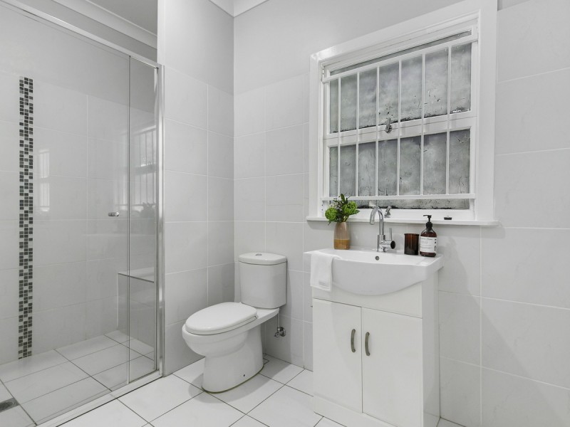 50 Brinawa Street, Camp Hill QLD 4152