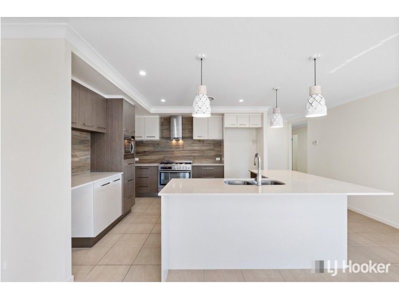 35 Angliss Circuit, Thornlands QLD 4164