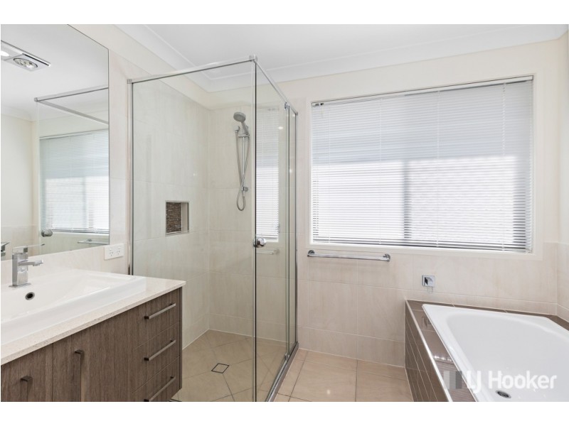 35 Angliss Circuit, Thornlands QLD 4164