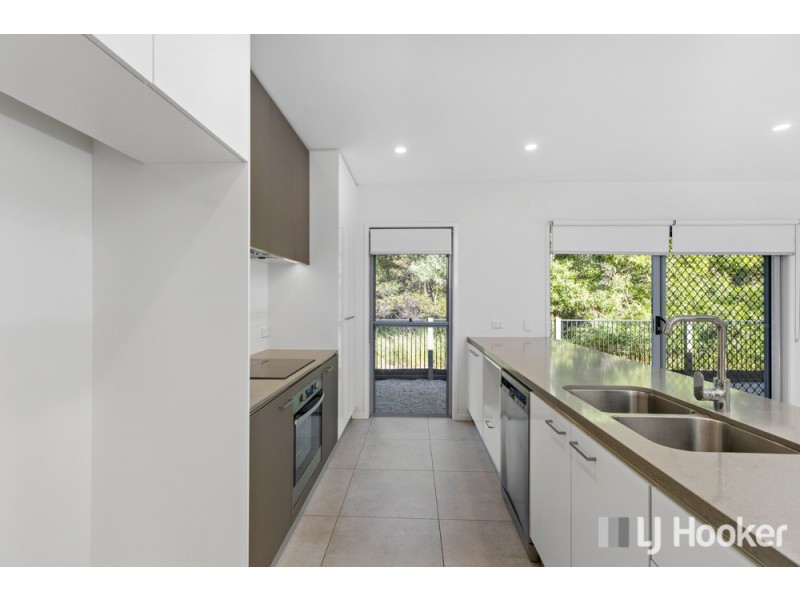 39A Unwin Road North, Redland Bay QLD 4165