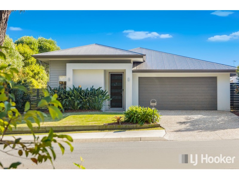 39A Unwin Road North, Redland Bay QLD 4165