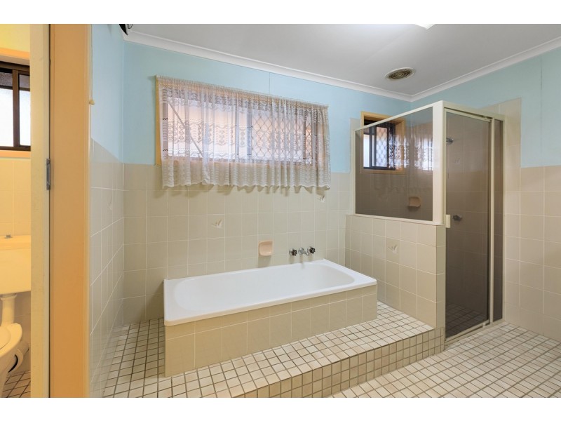 26 Birkdale Road, Birkdale QLD 4159