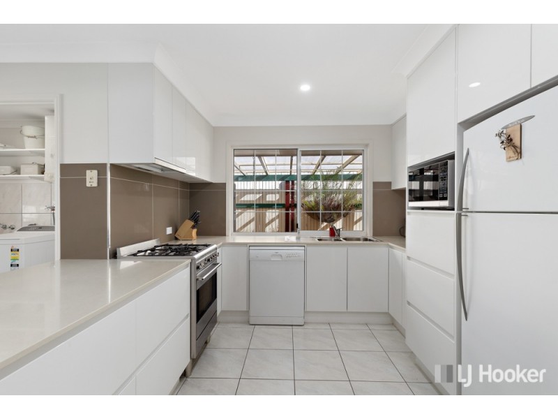 11 Natalin Street, Cleveland QLD 4163