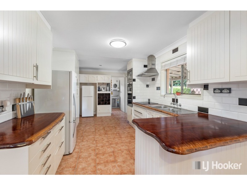 6 Fleet Street, Birkdale QLD 4159