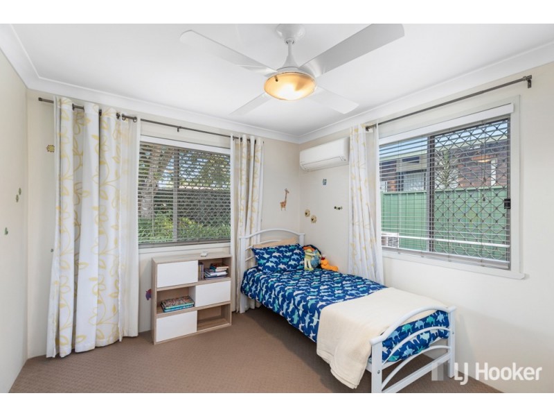 6 Fleet Street, Birkdale QLD 4159