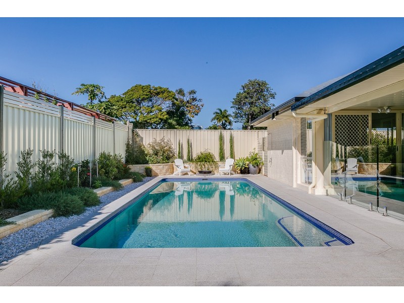 11 John Samuel Place, Ormiston QLD 4160