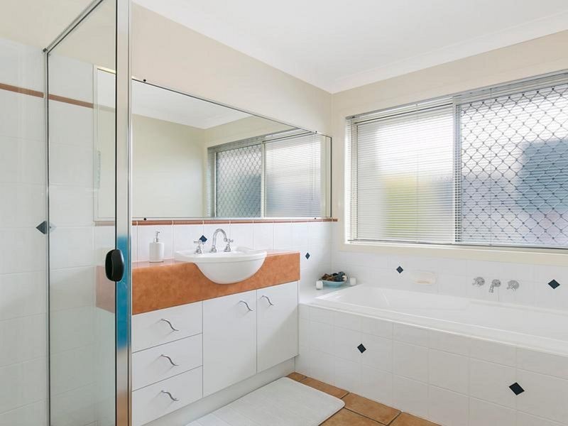 4 Marc Place, Cleveland QLD 4163