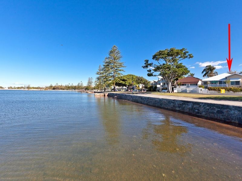 55 Waterloo Esplanade, Wynnum QLD 4178
