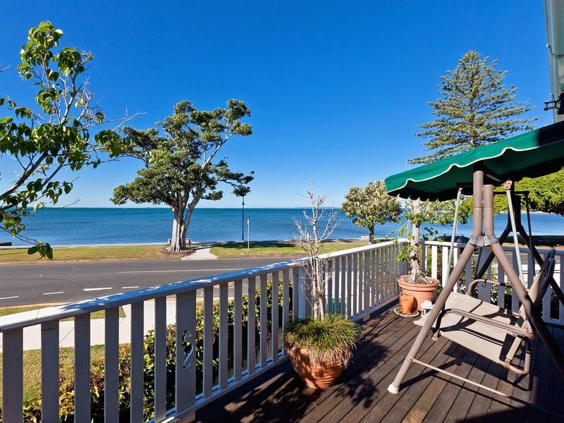 55 Waterloo Esplanade, Wynnum QLD 4178