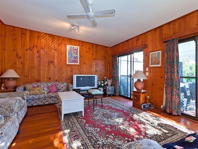 55 Waterloo Esplanade, Wynnum QLD 4178