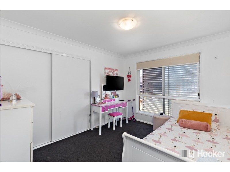 48 Pitt Street, Redland Bay QLD 4165