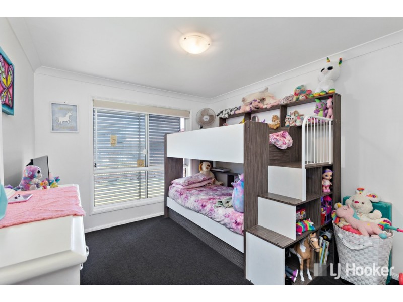 48 Pitt Street, Redland Bay QLD 4165