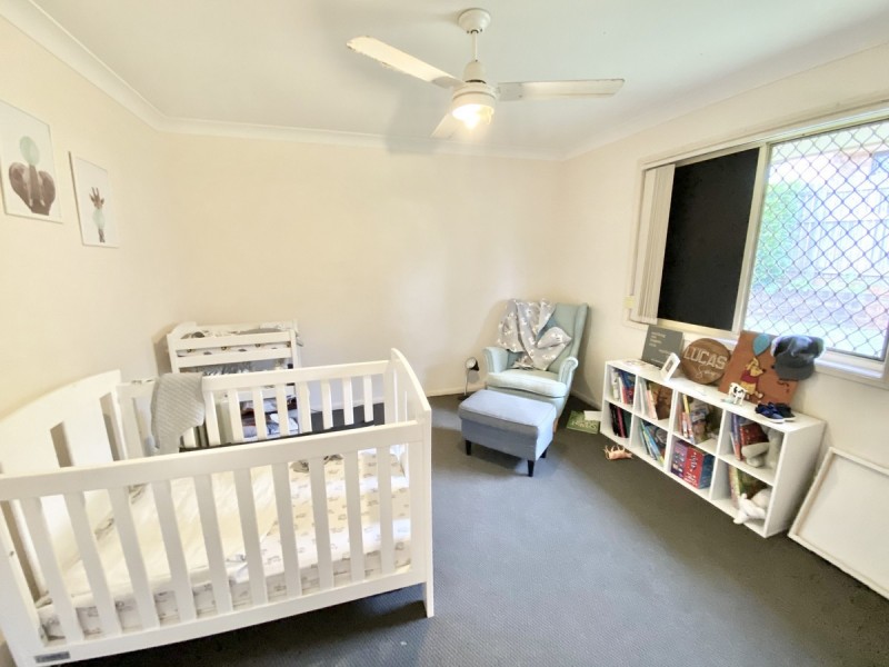 11 Roger Court, Redland Bay QLD 4165