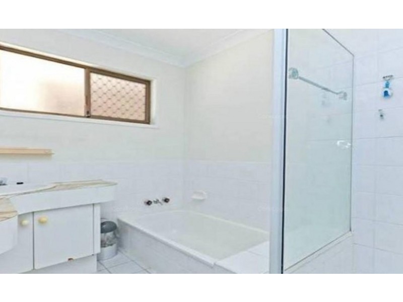 678 Old Cleveland Road, Wellington Point QLD 4160