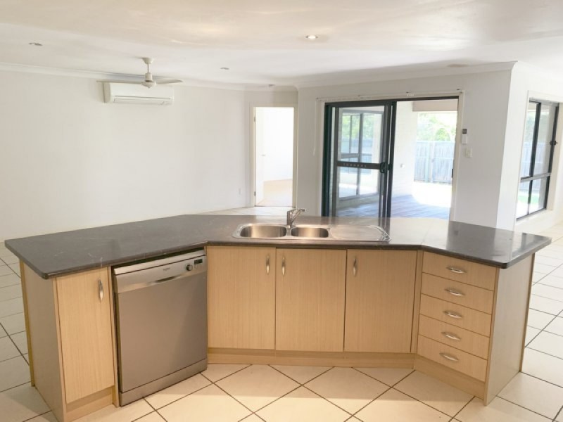 1 Highgreen Place, Thornlands QLD 4164