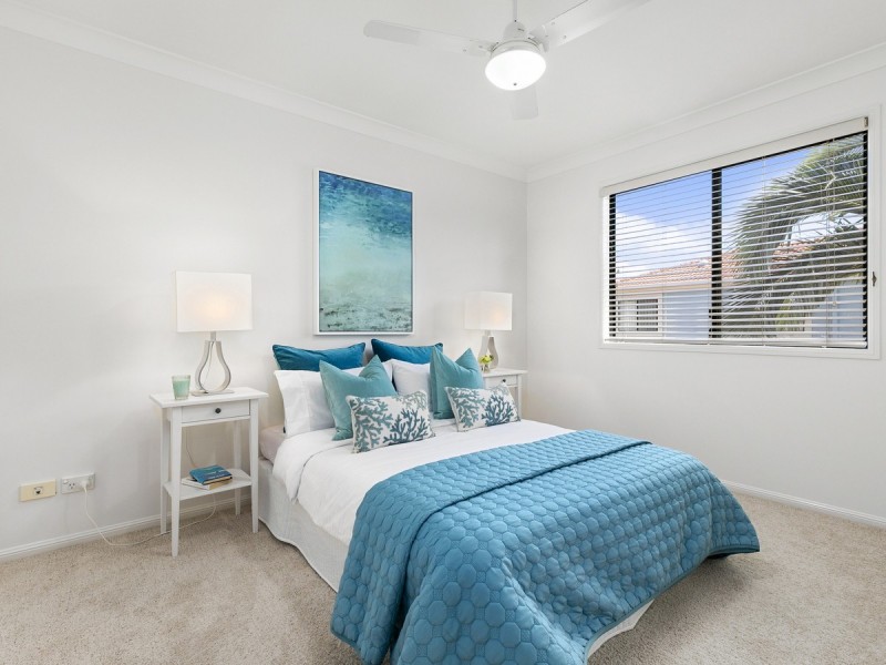 60/6 Harbourview Court, Raby Bay QLD 4163