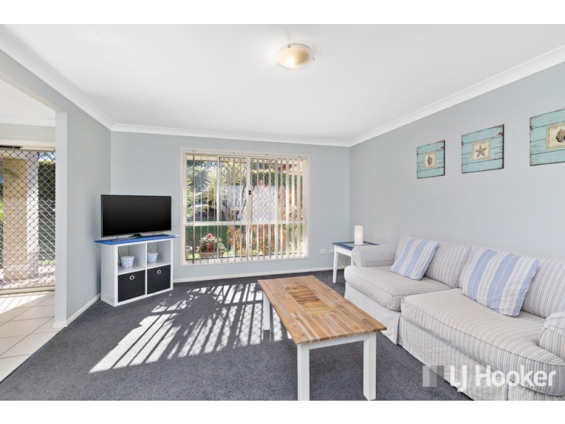 32-34 Emperor Drive, Redland Bay QLD 4165