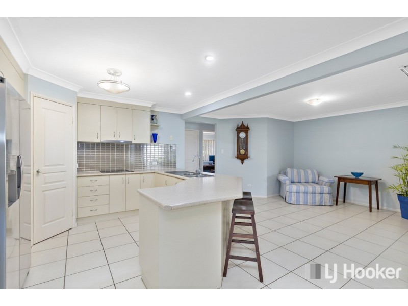32-34 Emperor Drive, Redland Bay QLD 4165