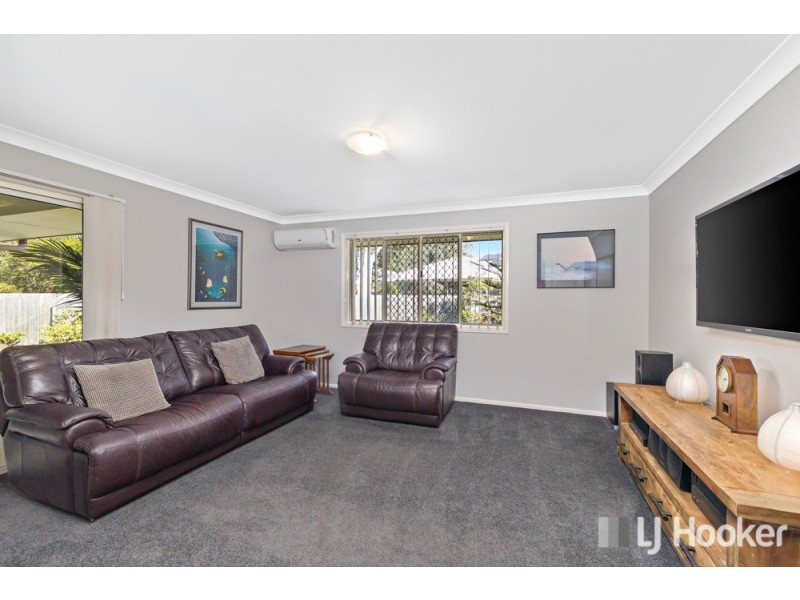 32-34 Emperor Drive, Redland Bay QLD 4165