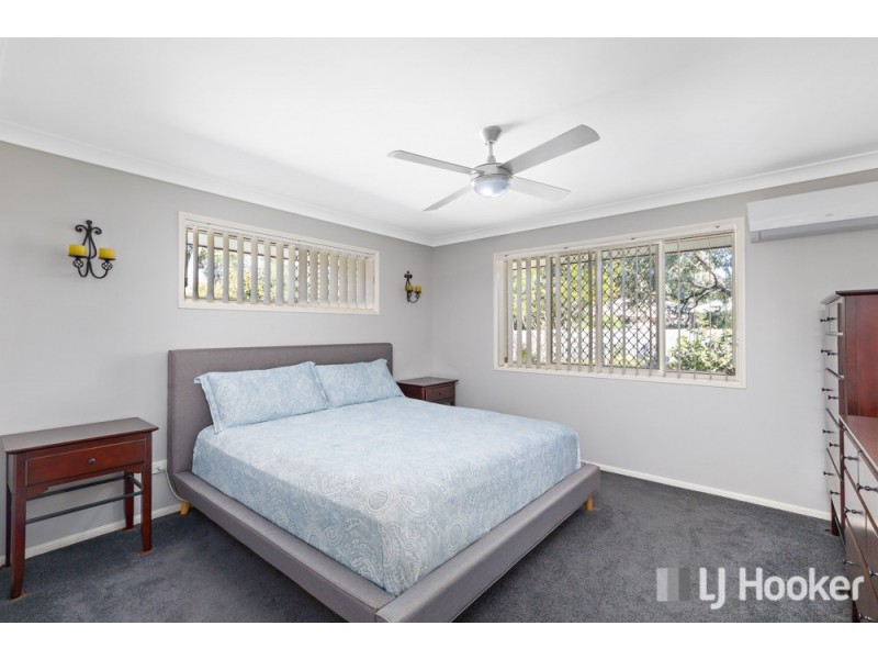 32-34 Emperor Drive, Redland Bay QLD 4165