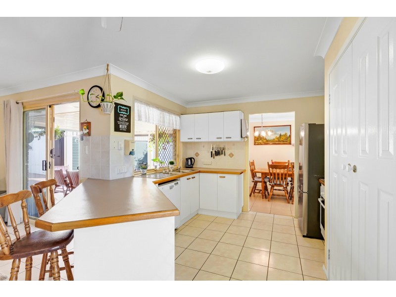 16 Coventry Court, Wellington Point QLD 4160