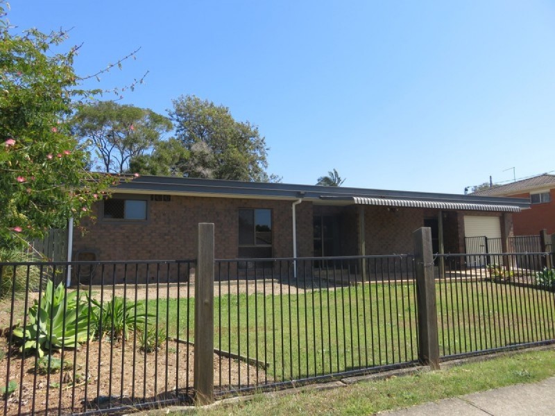 60 Agnes Street, Birkdale QLD 4159