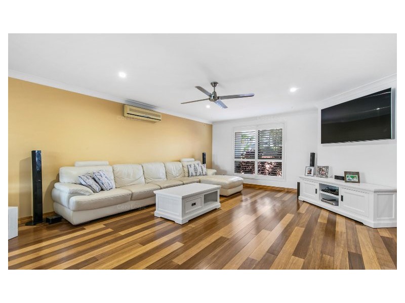 17 Gilchrist Street, Wellington Point QLD 4160